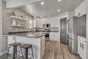 338 W Rye Dr N, Saratoga Springs, UT 84045 - Photo 9