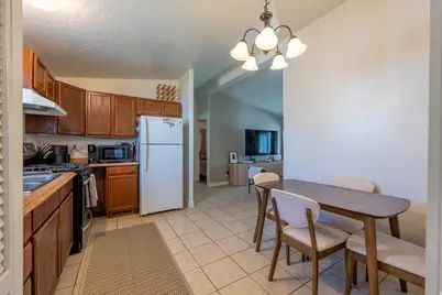 17 W Tiny Wood Dr S, Sandy, UT 84070 - Photo 11