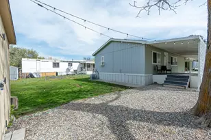 17 W Tiny Wood Dr S, Sandy, UT 84070 - Photo 41