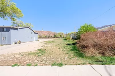 281 S 200 E, Cedar City, UT 84720 - Photo 21