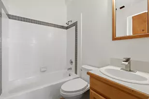 638 N 800 W, Centerville, UT 84014 - Photo 23