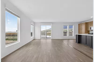 1700 W 2700 N #40, Pleasant View, UT 84404 - Photo 5