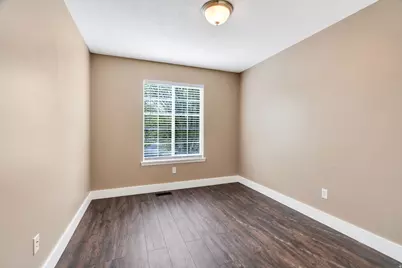 3741 E Blackhawk Rd, Eagle Mountain, UT 84005 - Photo 13