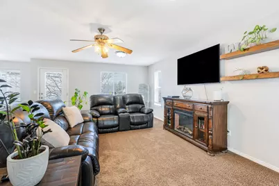 3741 E Blackhawk Rd, Eagle Mountain, UT 84005 - Photo 5