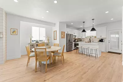 1022 W Shadow Brook Ln, Lehi, UT 84048 - Photo 9