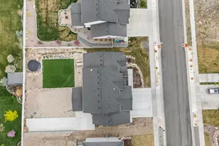 14652 S Annika Run Dr W, Herriman, UT 84096 - Photo 39