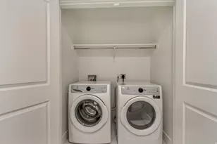 409 N 360 W, Vineyard, UT 84059 - Photo 9