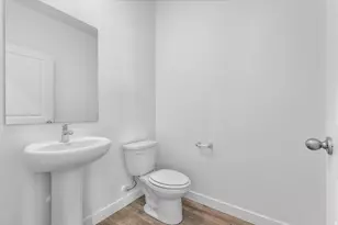 332 E Levengrove Dr, Lehi, UT 84048 - Photo 5