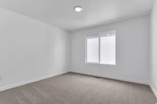 332 E Levengrove Dr, Lehi, UT 84048 - Photo 11