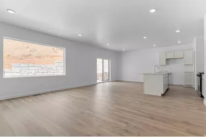 332 E Levengrove Dr #236, Lehi, UT 84048 - Photo 3