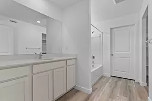 332 E Levengrove Dr, Lehi, UT 84048 - Photo 9