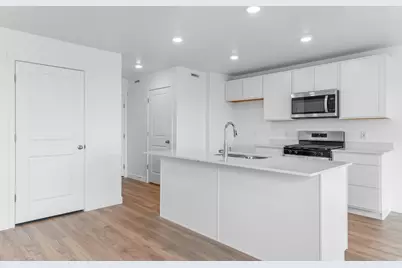 119 E Glenbrittle Dr, Lehi, UT 84048 - Photo 9