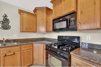 10226 S Mystic Falls Way W, South Jordan, UT 84095 - Photo 5