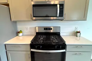 1051 Merchant Rd, Saratoga Springs, UT 84043 - Photo 9