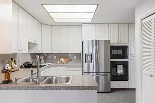 835 N Grandridge Ct, Salt Lake City, UT 84103 - Photo 11