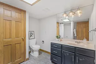 835 N Grandridge Ct, Salt Lake City, UT 84103 - Photo 27