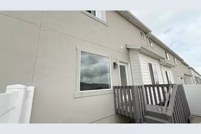 5124 E Lakefield Dr, Eagle Mountain, UT 84005 - Photo 43