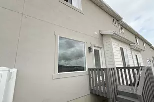 5124 E Lakefield Dr, Eagle Mountain, UT 84005 - Photo 43