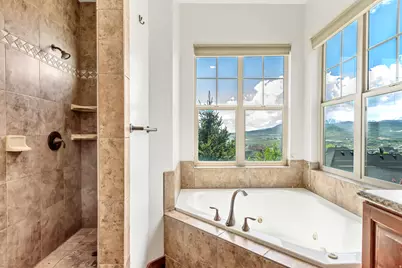 5009 N Ravencrest Ln E, Lehi, UT 84043 - Photo 27