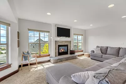 5009 N Ravencrest Ln E, Lehi, UT 84043 - Photo 13