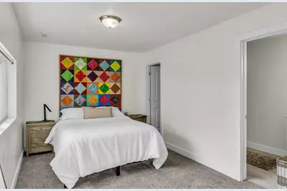 757 W 200 N, Salt Lake City, UT 84116 - Photo 25