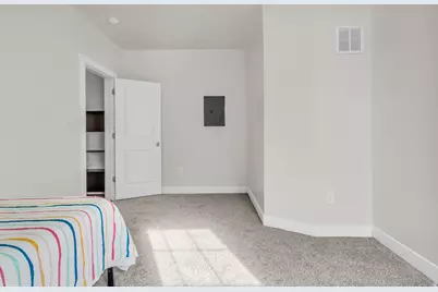 757 W 200 N, Salt Lake City, UT 84116 - Photo 21