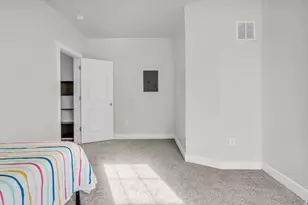 757 W 200 N, Salt Lake City, UT 84116 - Photo 21