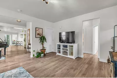 757 W 200 N, Salt Lake City, UT 84116 - Photo 5