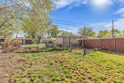 757 W 200 N, Salt Lake City, UT 84116 - Photo 33