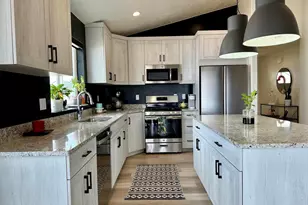 4349 Half Mile Rd, Enoch, UT 84721 - Photo 9