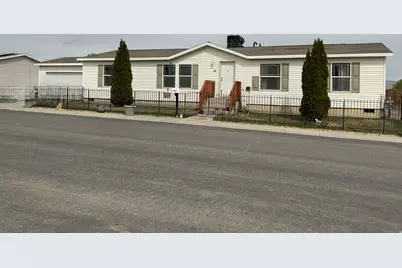 316 W 2000 S, Vernal, UT 84078 - Photo 1