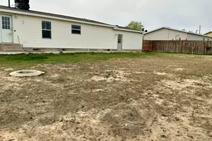 316 W 2000 S, Vernal, UT 84078 - Photo 19