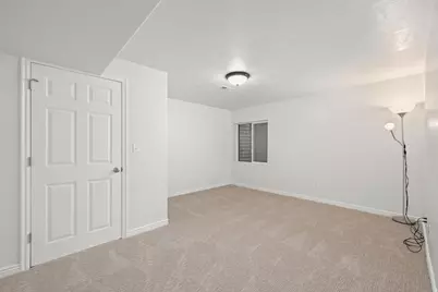 2181 E Bald Eagle Ct, Draper, UT 84020 - Photo 37