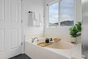 2181 E Bald Eagle Ct, Draper, UT 84020 - Photo 29