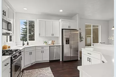 2181 E Bald Eagle Ct, Draper, UT 84020 - Photo 15