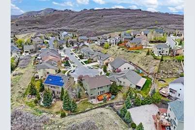 2181 E Bald Eagle Ct, Draper, UT 84020 - Photo 43