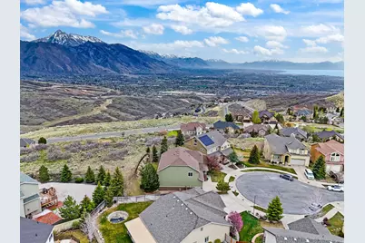 2181 E Bald Eagle Ct, Draper, UT 84020 - Photo 41