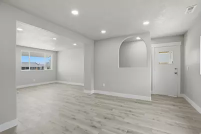 5336 S Charlotte Ave, Salt Lake City, UT 84118 - Photo 5