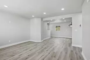 5336 S Charlotte Ave, Salt Lake City, UT 84118 - Photo 9