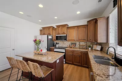 824 W Southhampton Dr N, North Salt Lake, UT 84054 - Photo 5