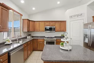 5743 W Lugano Dr, West Jordan, UT 84081 - Photo 15