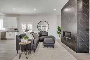 3278 E Hawk Dr, Spanish Fork, UT 84660 - Photo 3