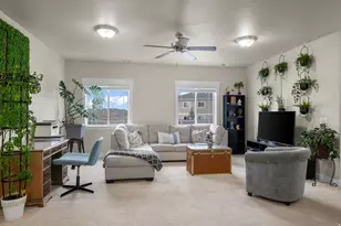 1977 N Crest Rd, Saratoga Springs, UT 84045 - Photo 3