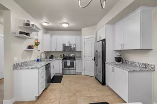 1977 N Crest Rd, Saratoga Springs, UT 84045 - Photo 9