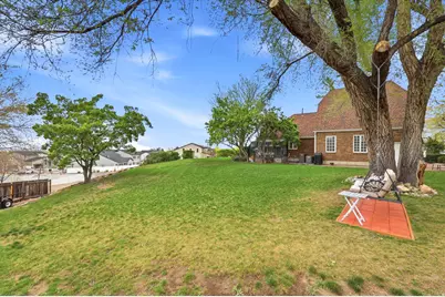 8620 S 1185 E, Sandy, UT 84094 - Photo 41