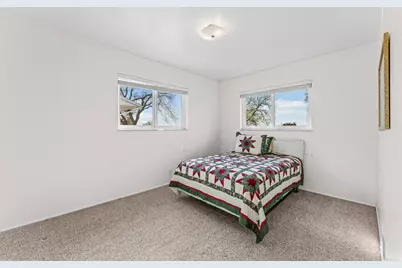 1885 Spring Creek Dr, Bountiful, UT 84010 - Photo 15