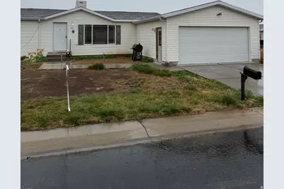 182 W 2050 S, Vernal, UT 84078 - Photo 1