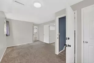 8127 S Creekwood Dr, West Jordan, UT 84088 - Photo 29