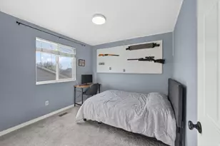 8127 S Creekwood Dr, West Jordan, UT 84088 - Photo 25