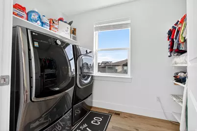 2429 W 2900 N, Farr West, UT 84404 - Photo 19